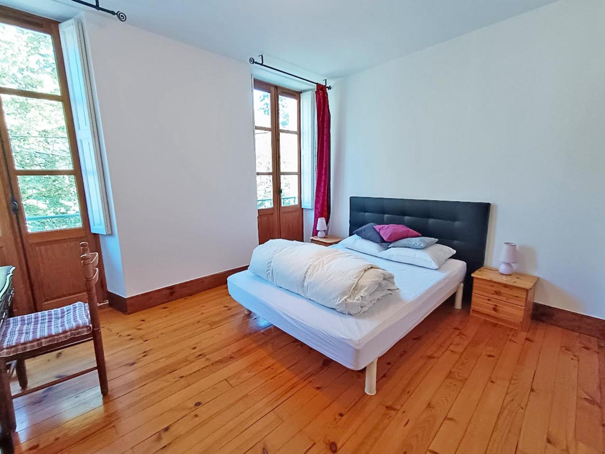 Appartamento Le Petit Cerf, T3, Wifi, Cave Bagnères-de-Luchon Esterno foto